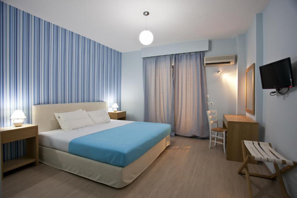 Valente Perlia Rooms Poros Town 外观 照片